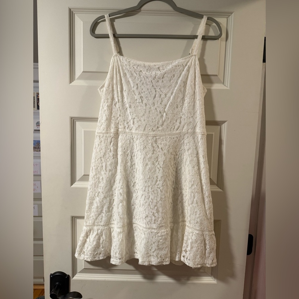 Hollister lace dress